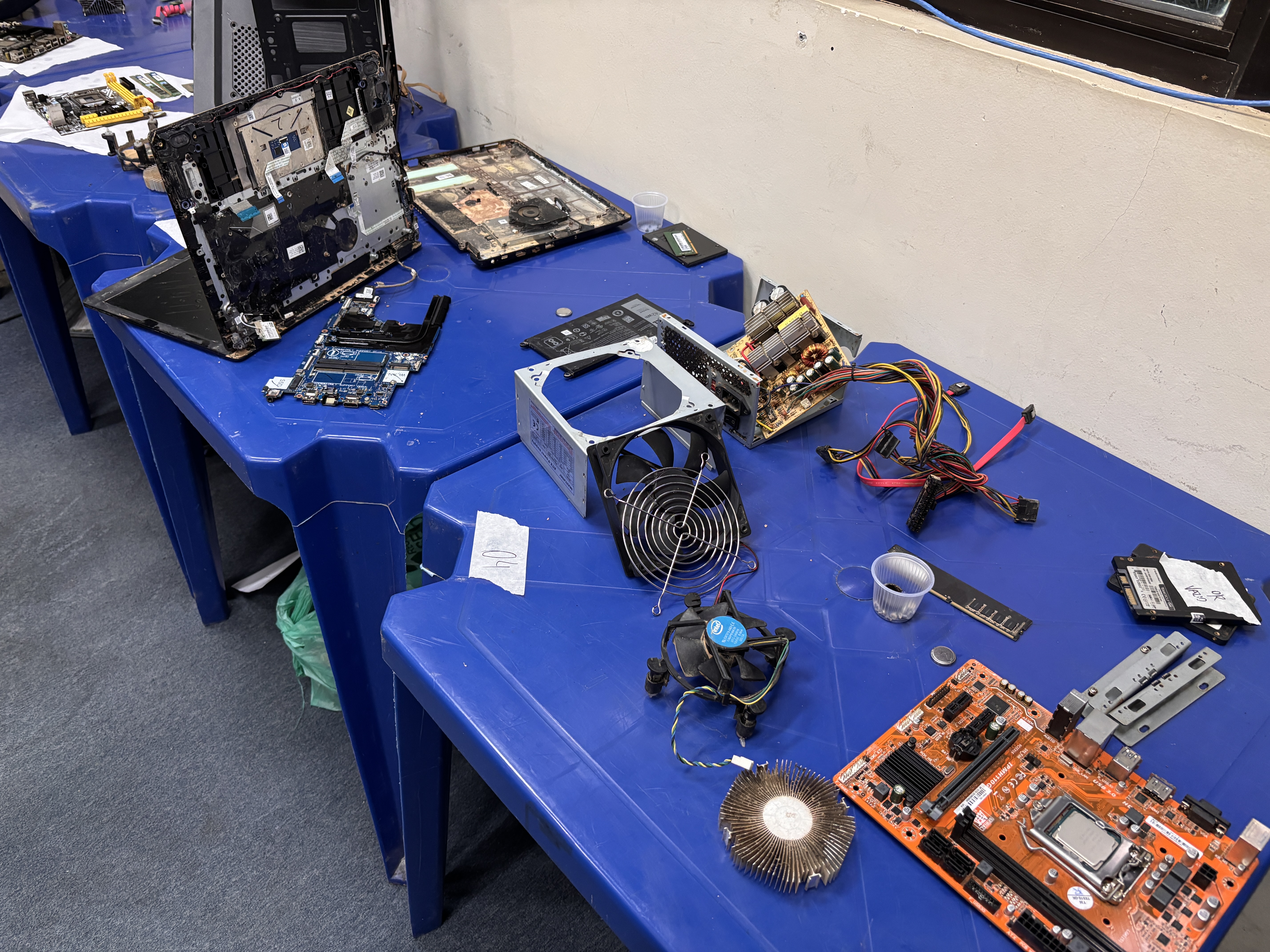 Mutirão Digital da Câmara é concluído com recuperação de dados e apoio a comerciantes afetados pelas enchentes